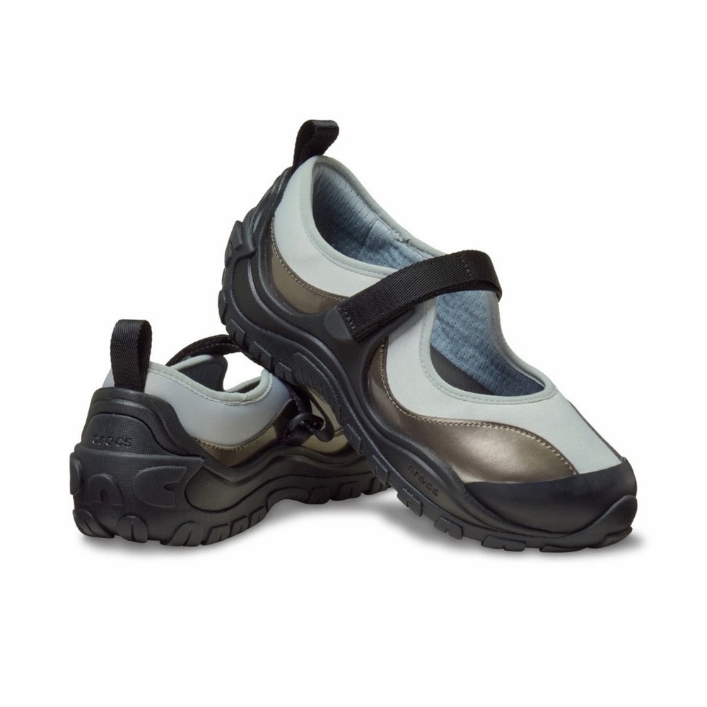 CROCS EXP Terre Mary Jane Ballet Sneaker in Black / Silver Metallic Blue, Size 9